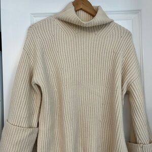 Banana Republic Merino Cashmere Cream Ribbed Turtleneck Sweater